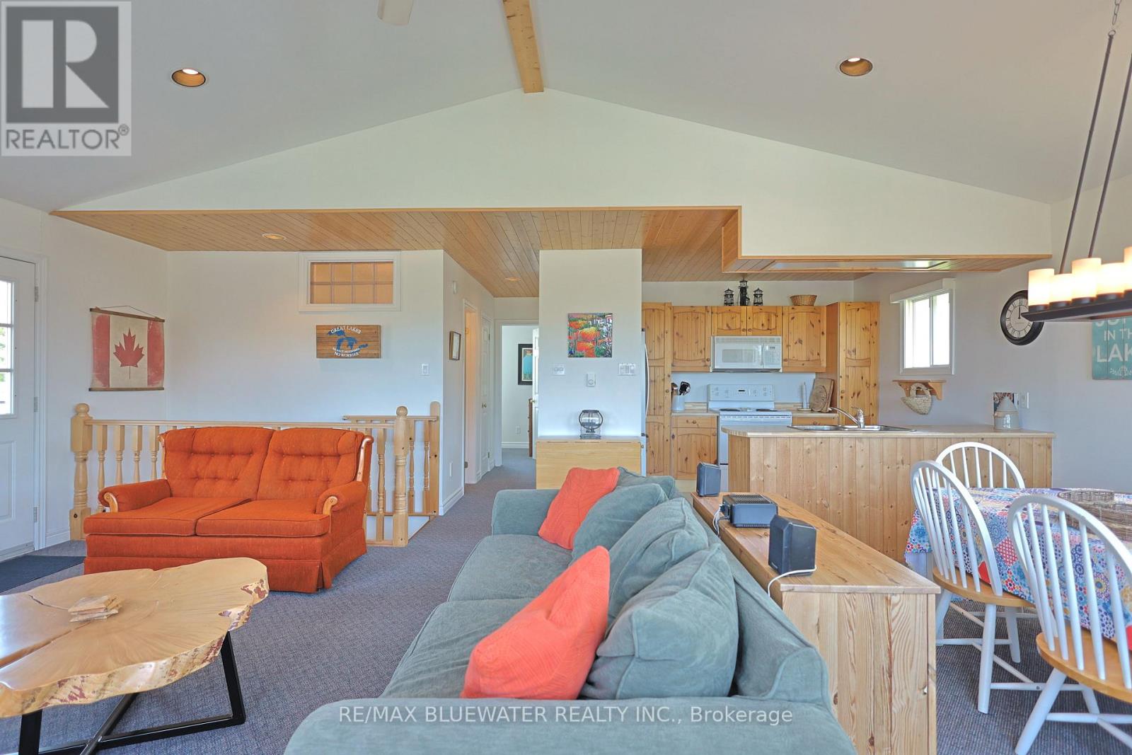 74156 Bluehaven Beach Drive Property Photo 27