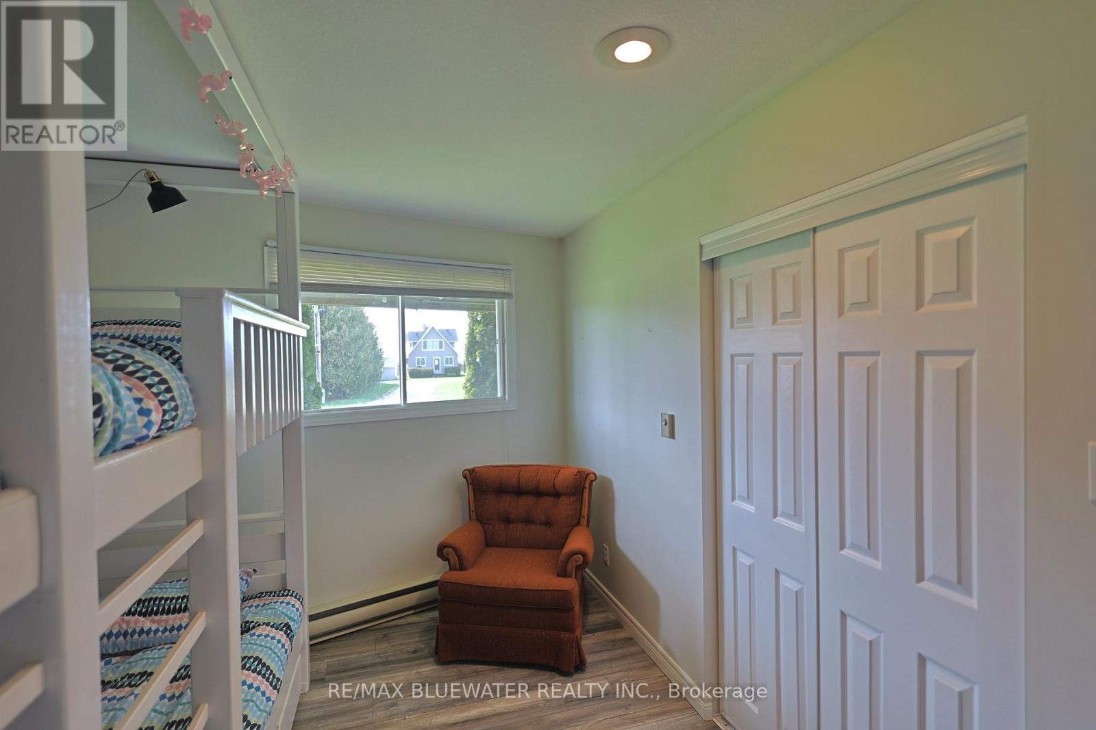 74156 Bluehaven Beach Drive Property Photo 35