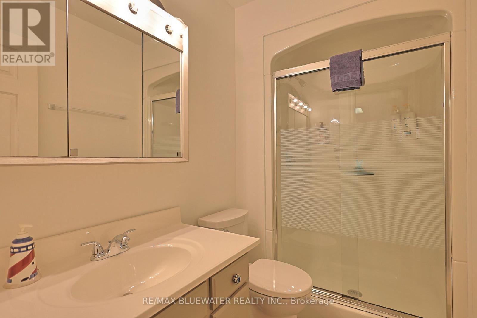 74156 Bluehaven Beach Drive Property Photo 36