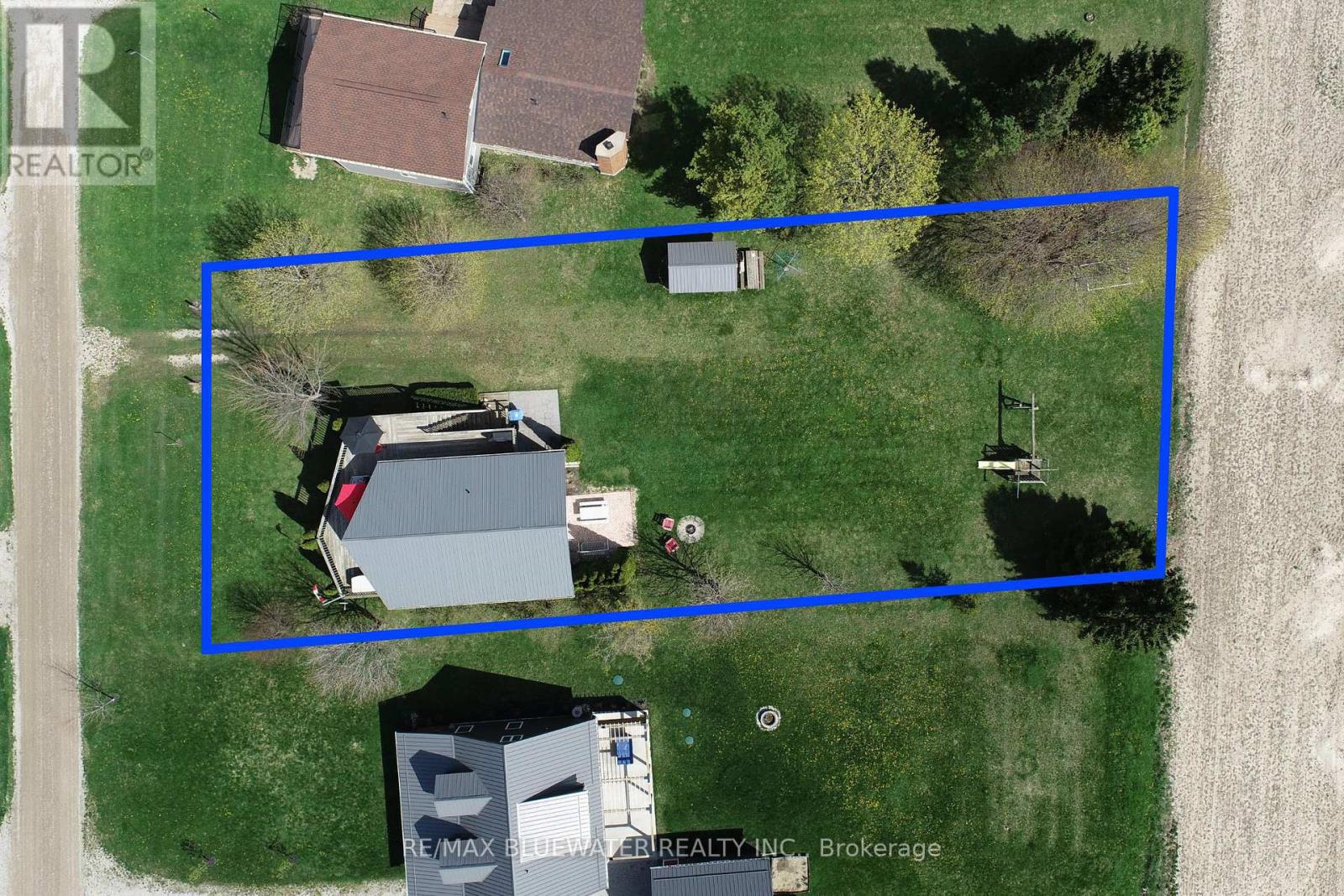 74156 Bluehaven Beach Drive Property Photo 45