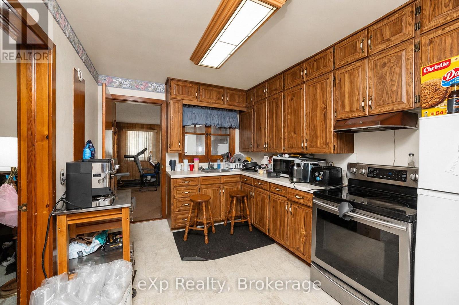 827 3rd Avenue E Property Photo 7