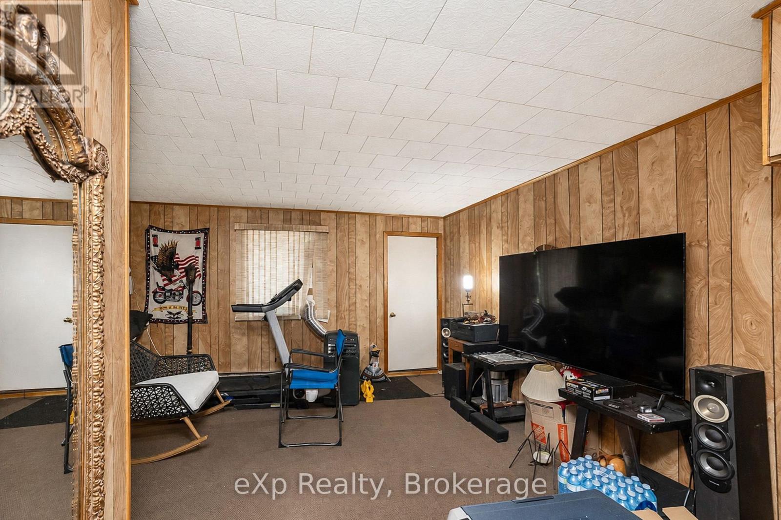827 3rd Avenue E Property Photo 8