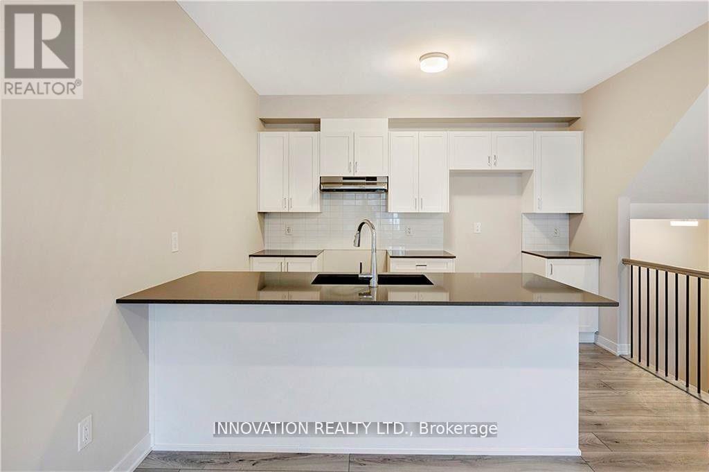 203 Speckled Alder Row Property Photo 6