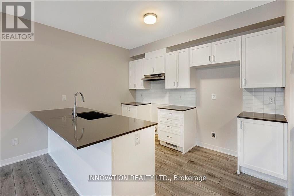 203 Speckled Alder Row Property Photo 7