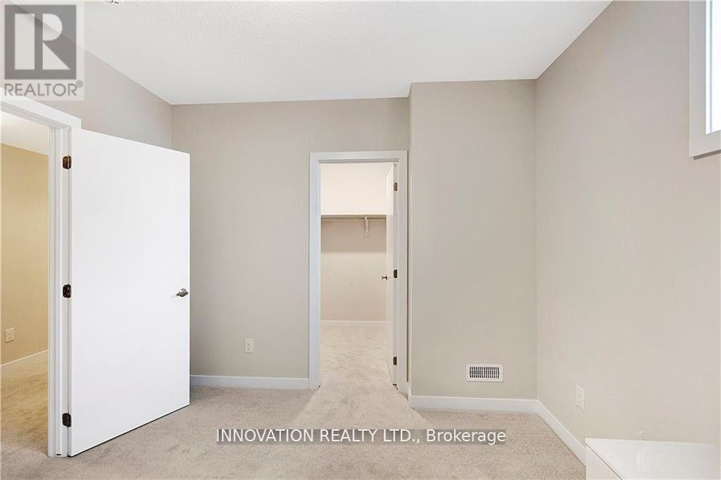 203 Speckled Alder Row Property Photo 9