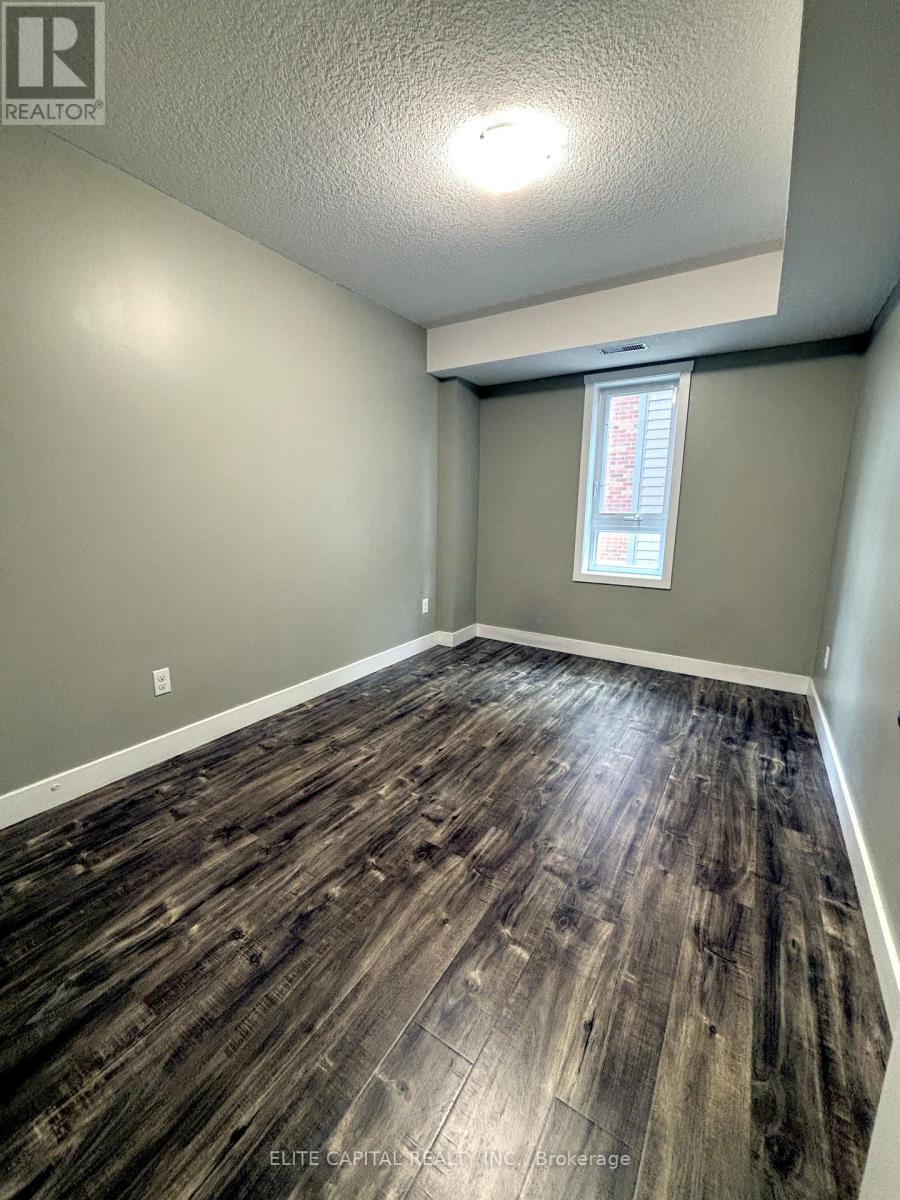 A6 - 361 Lancaster Street W Property Photo 9
