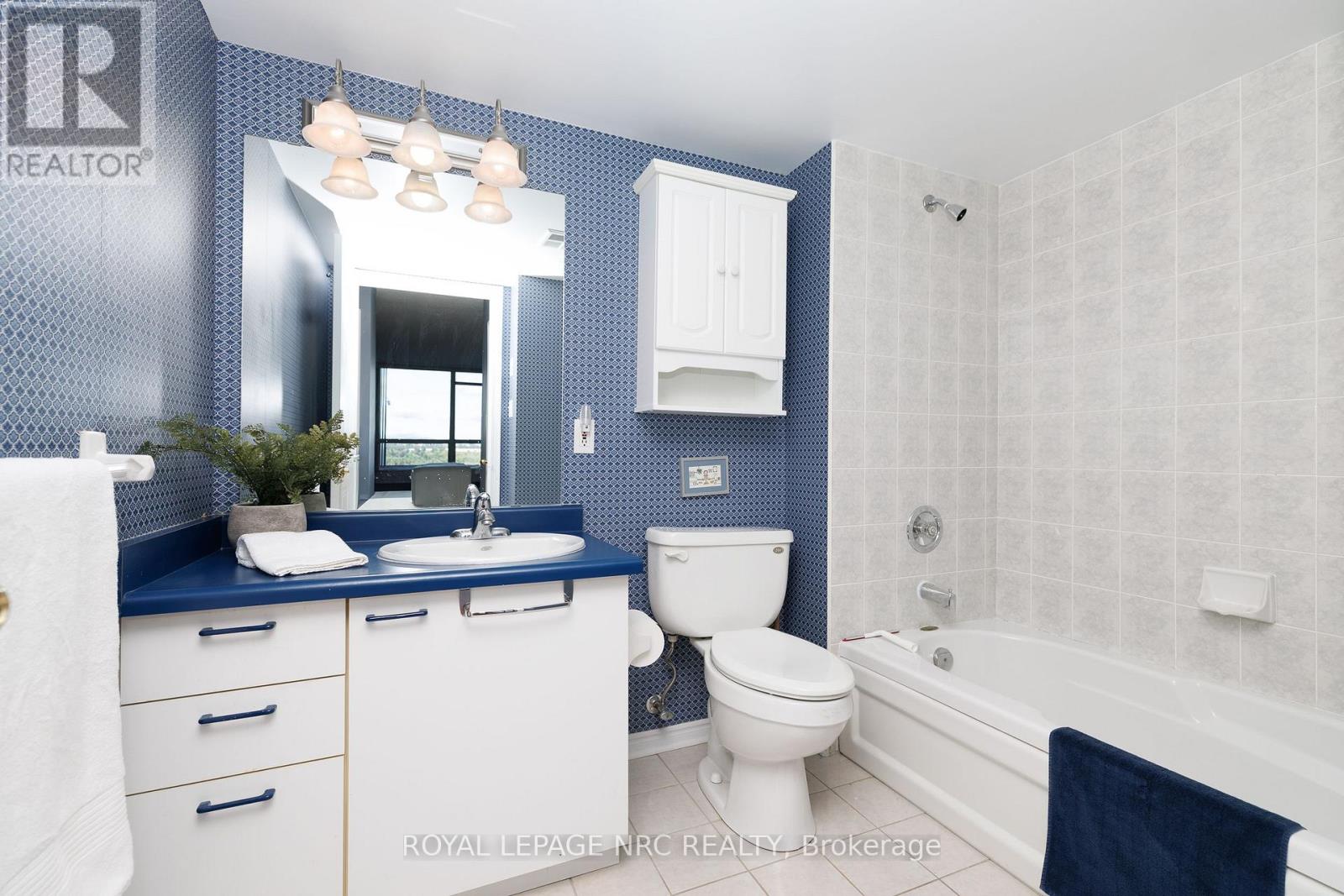 606 - 5100 Dorchester Road Property Photo 19