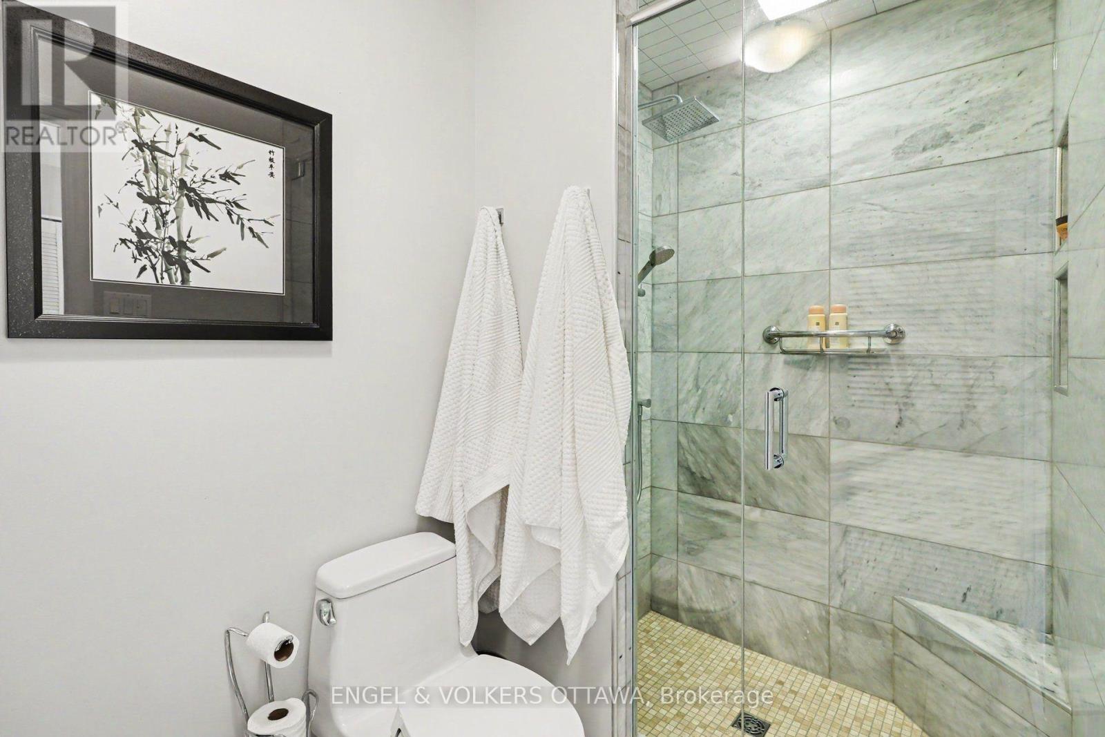 1941 Naskapi Drive Property Photo 26