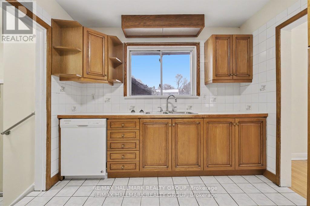 1299 Evans Boulevard Property Photo 15
