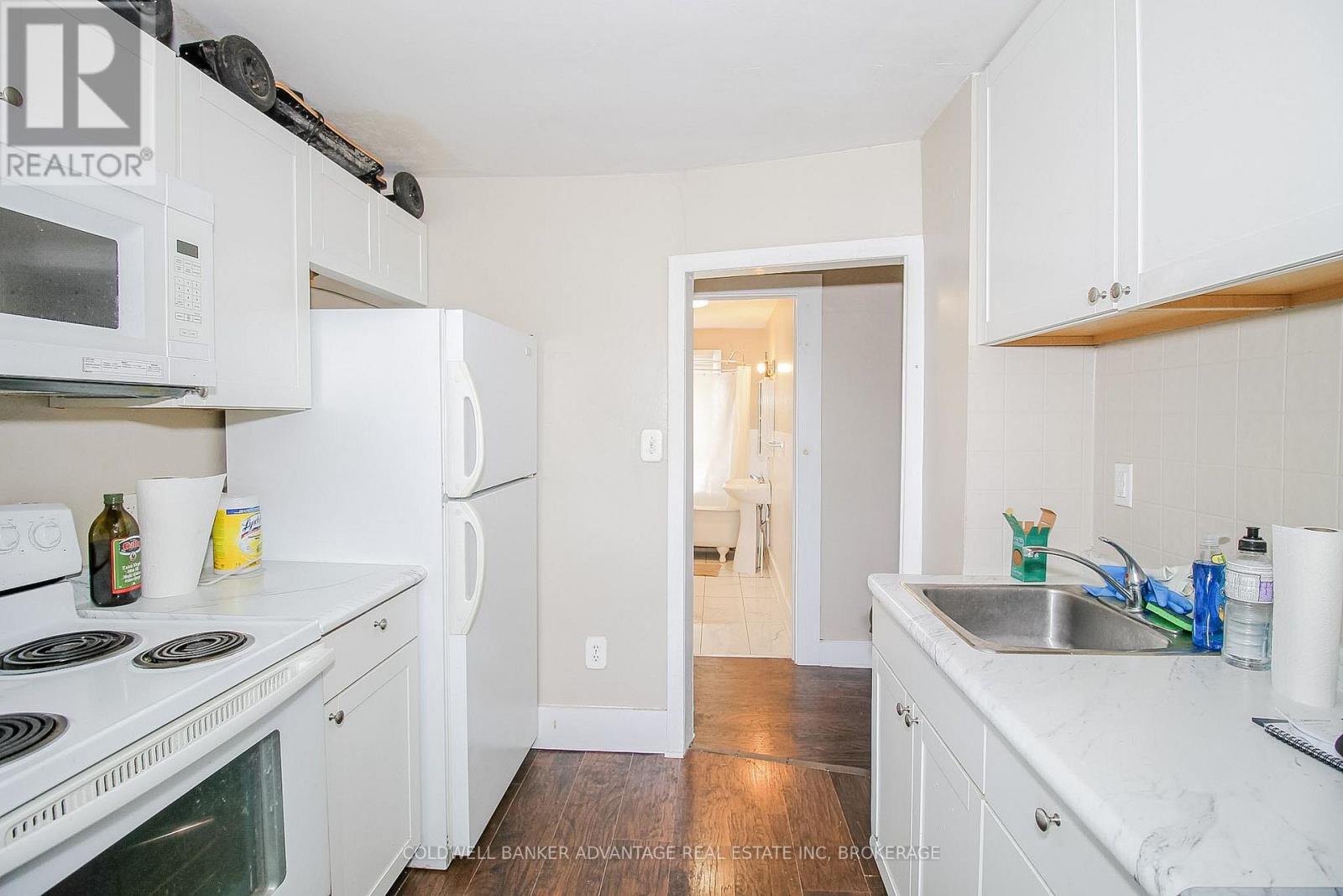 305 Burgar Street Property Photo 19