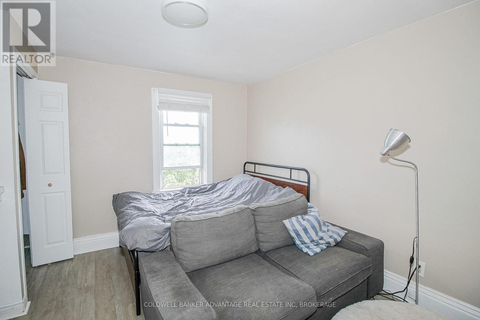 305 Burgar Street Property Photo 22