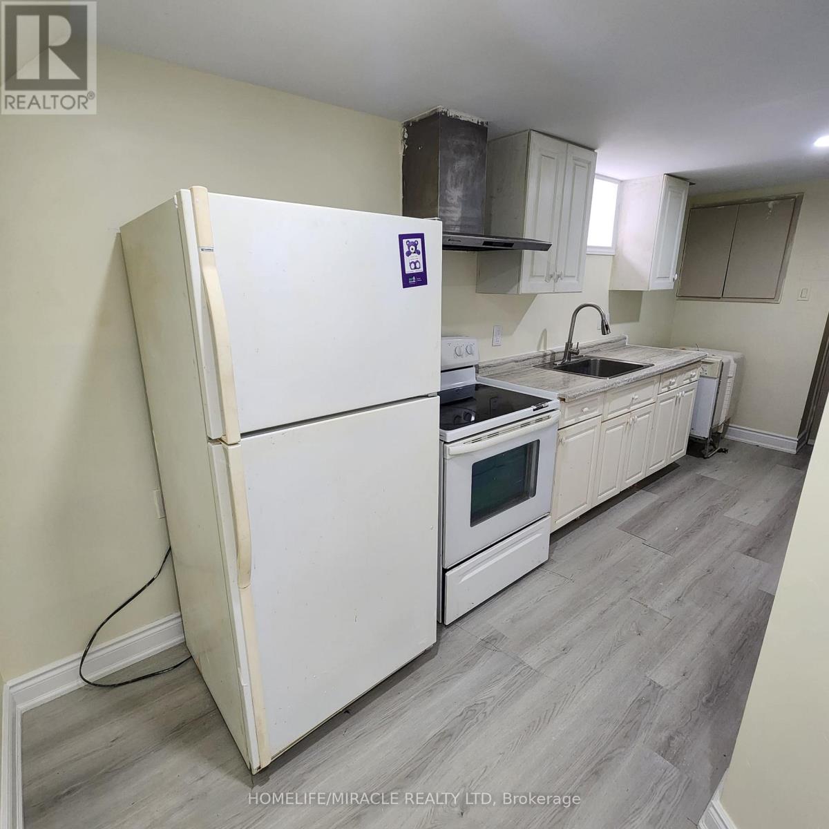 491 SALISBURY STREET Property Photo 1