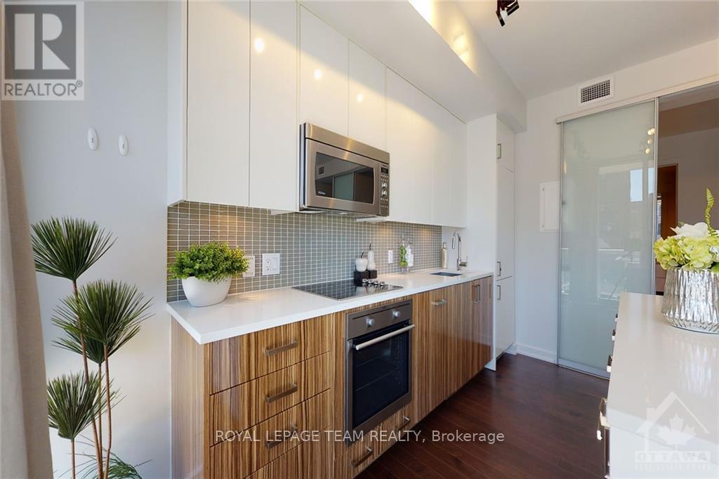 306 - 300 Lisgar Street Property Photo 5
