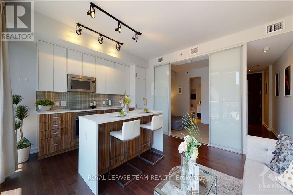 306 - 300 Lisgar Street Property Photo 8