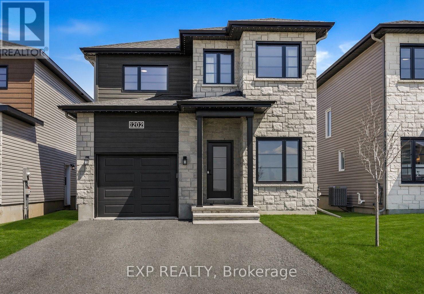 1202 Montblanc Crescent Property Photo 1