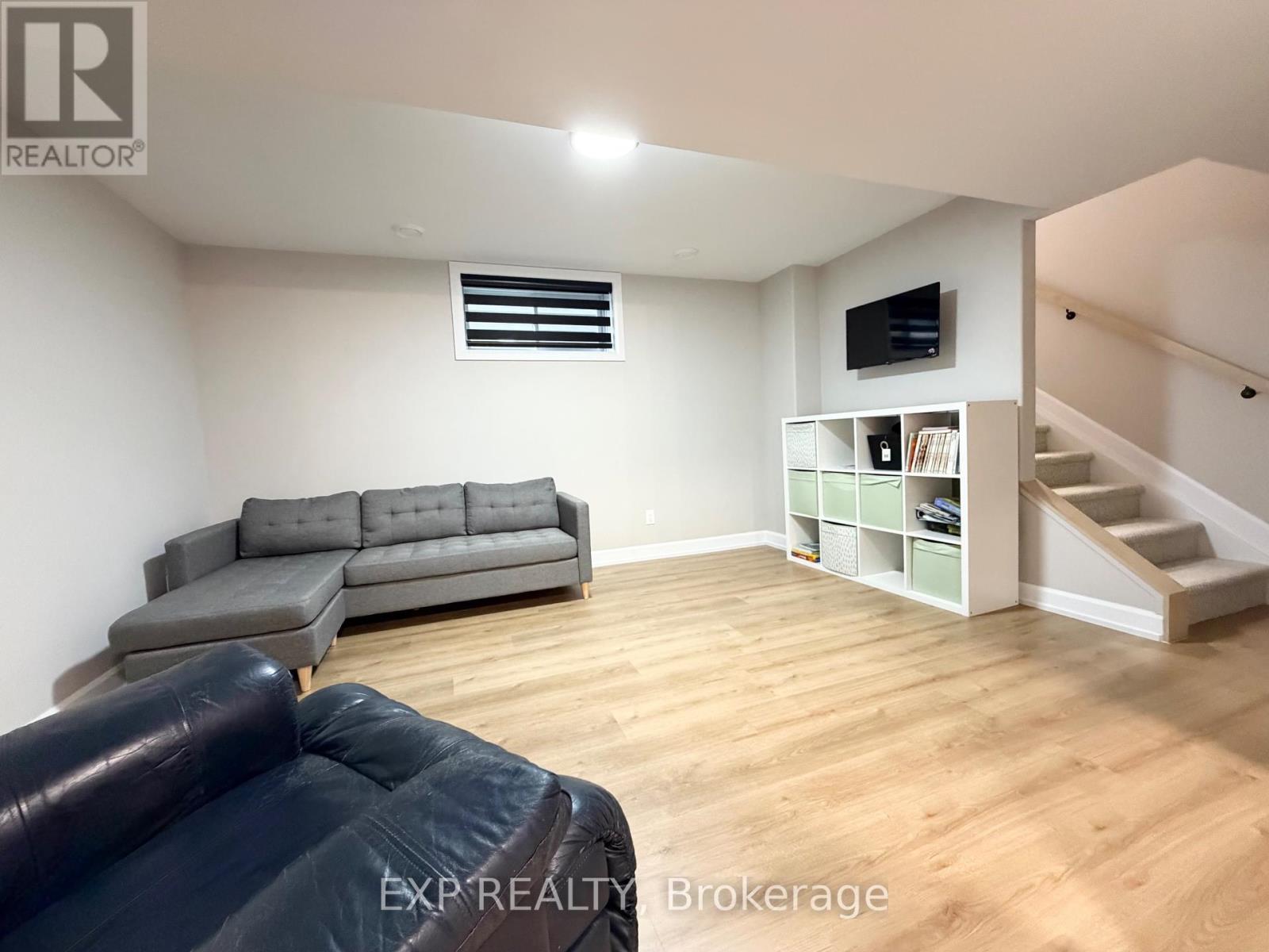 1202 Montblanc Crescent Property Photo 25