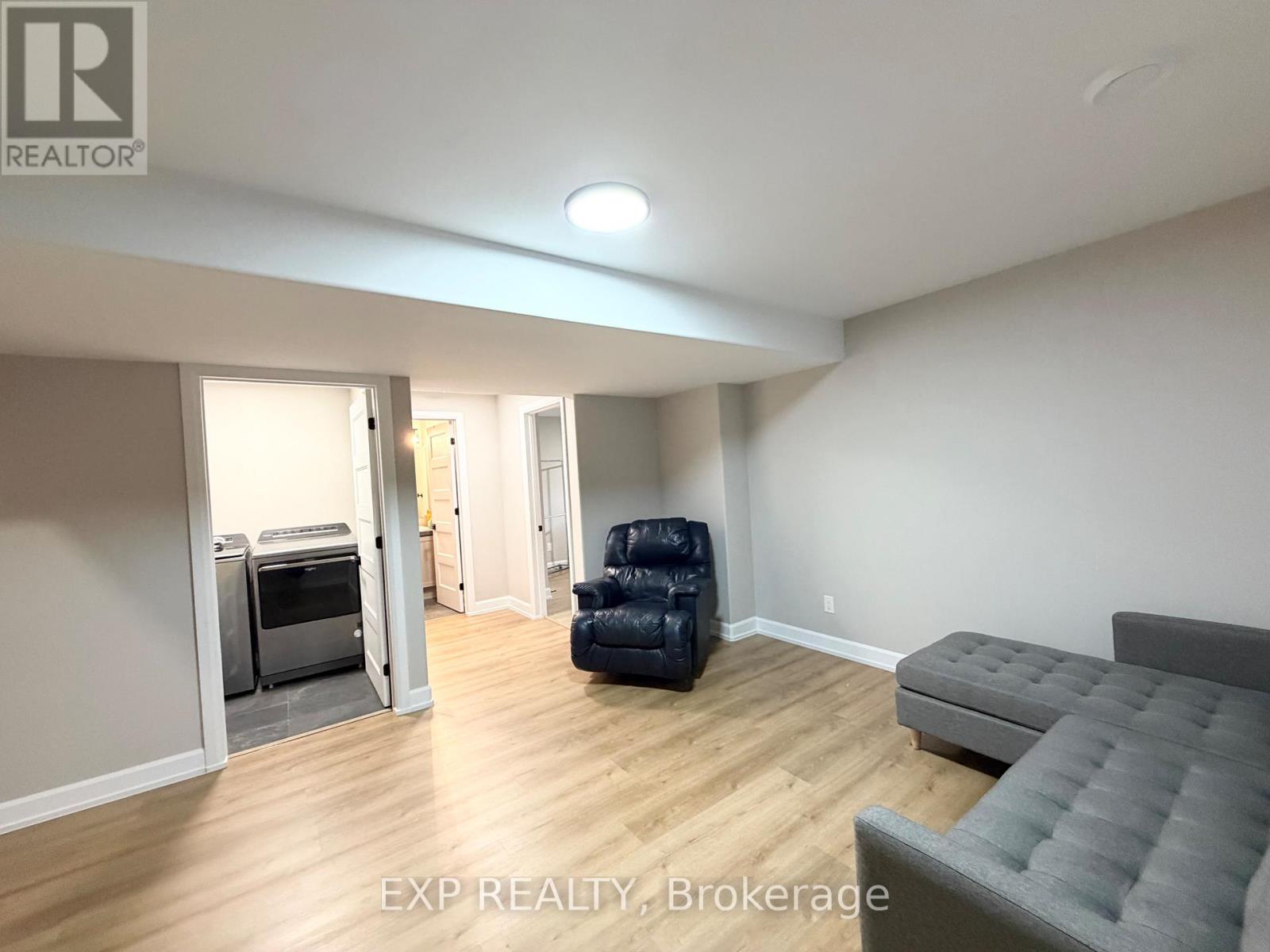 1202 Montblanc Crescent Property Photo 26