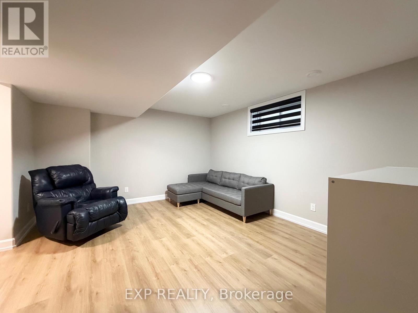 1202 Montblanc Crescent Property Photo 27