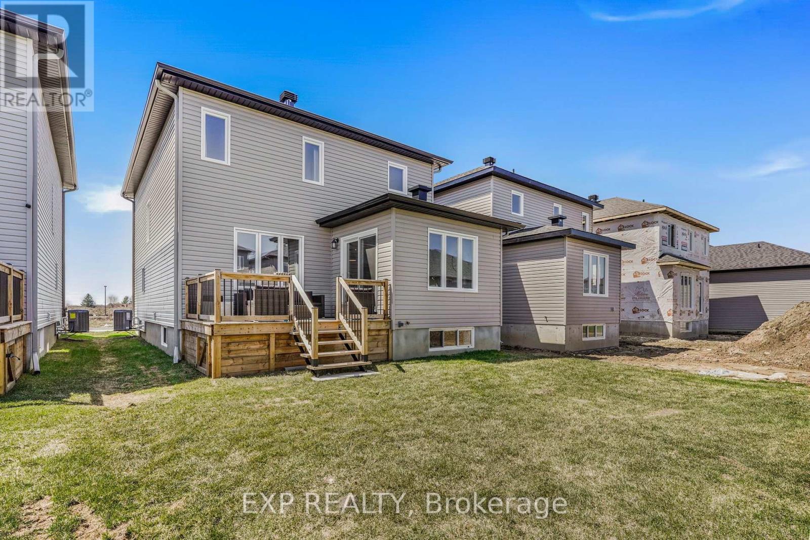 1202 Montblanc Crescent Property Photo 31