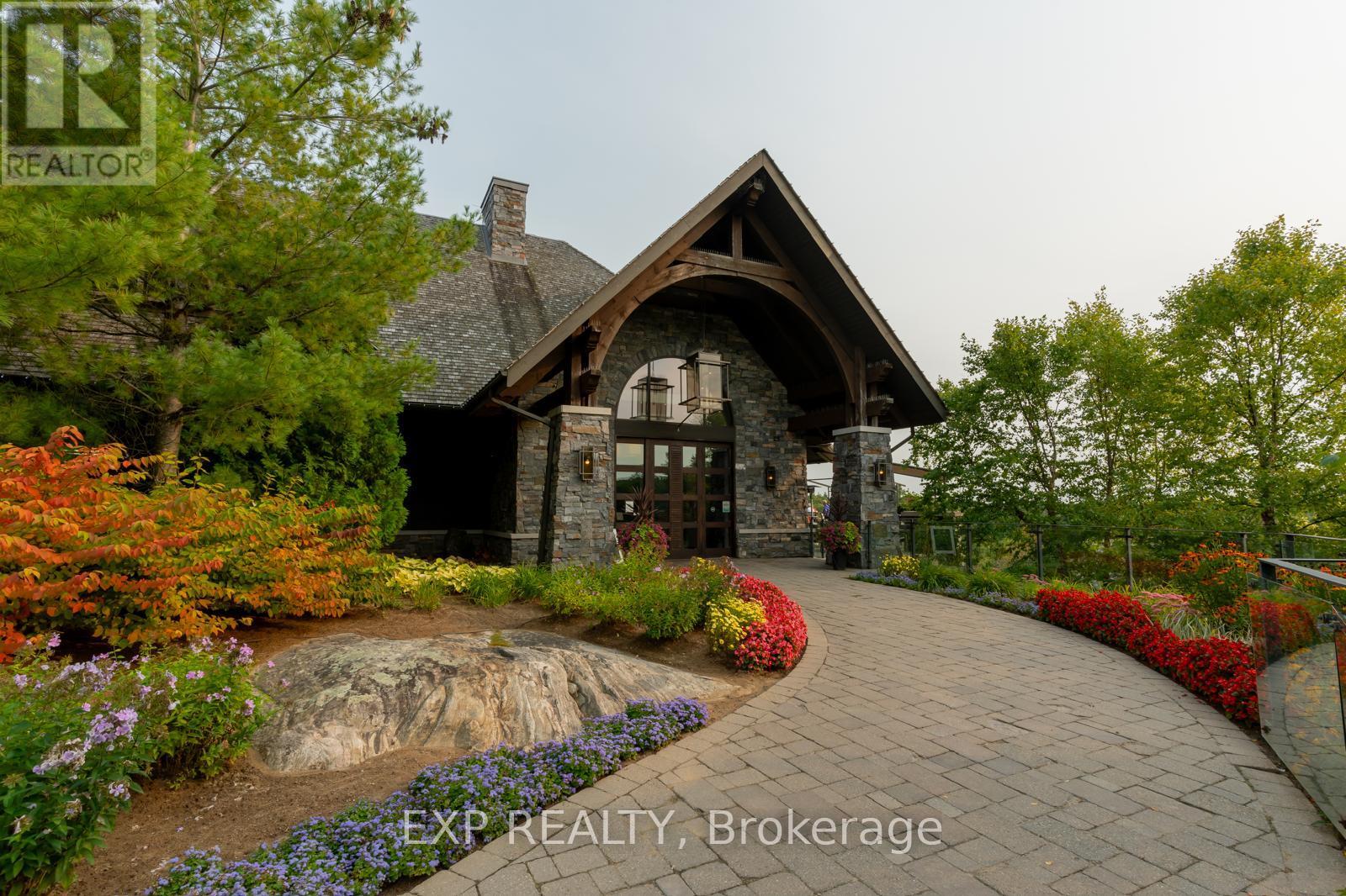 102 - 120 Carrick Trail Property Photo 24
