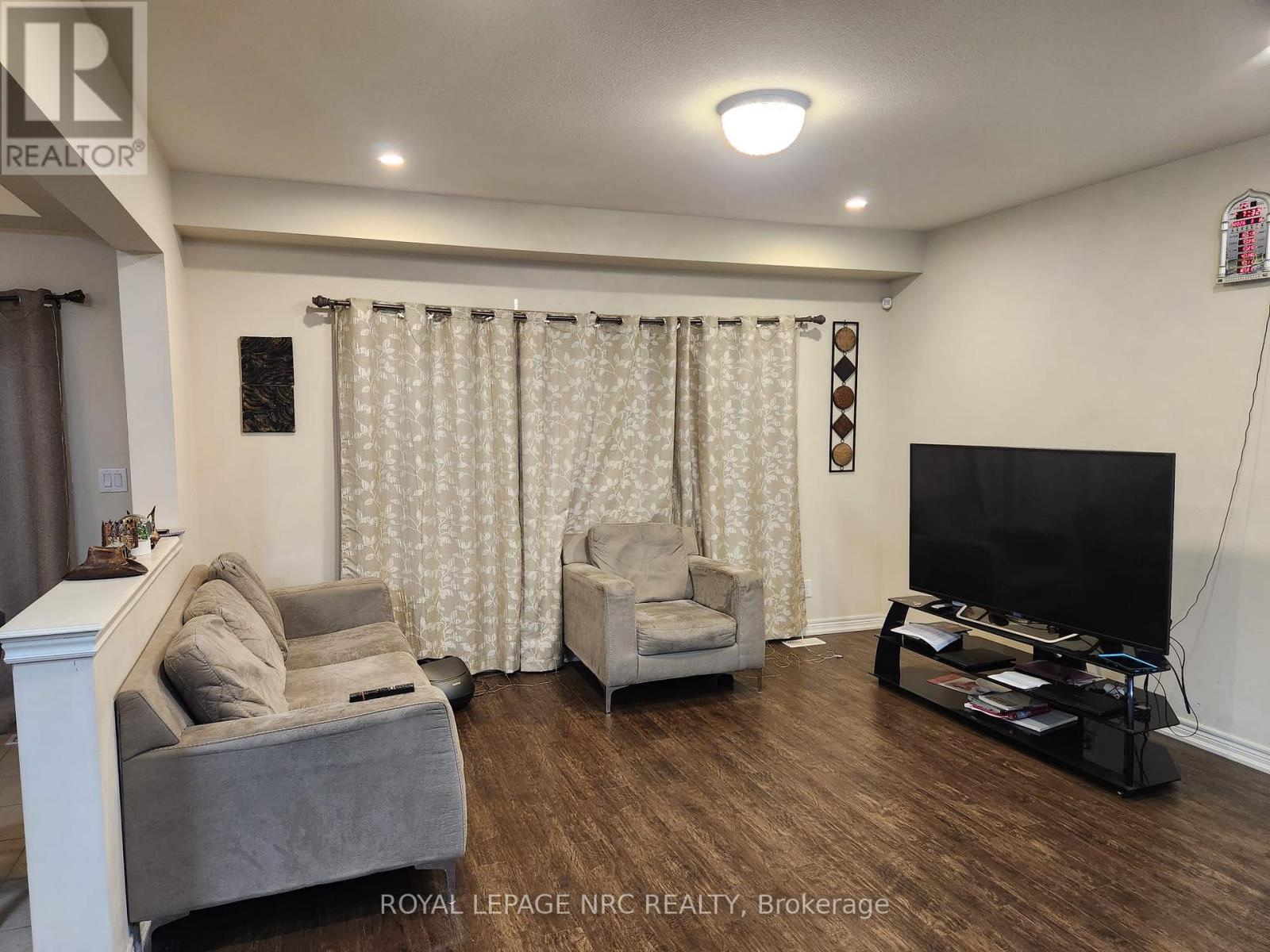 40 Elderberry Road Property Photo 8
