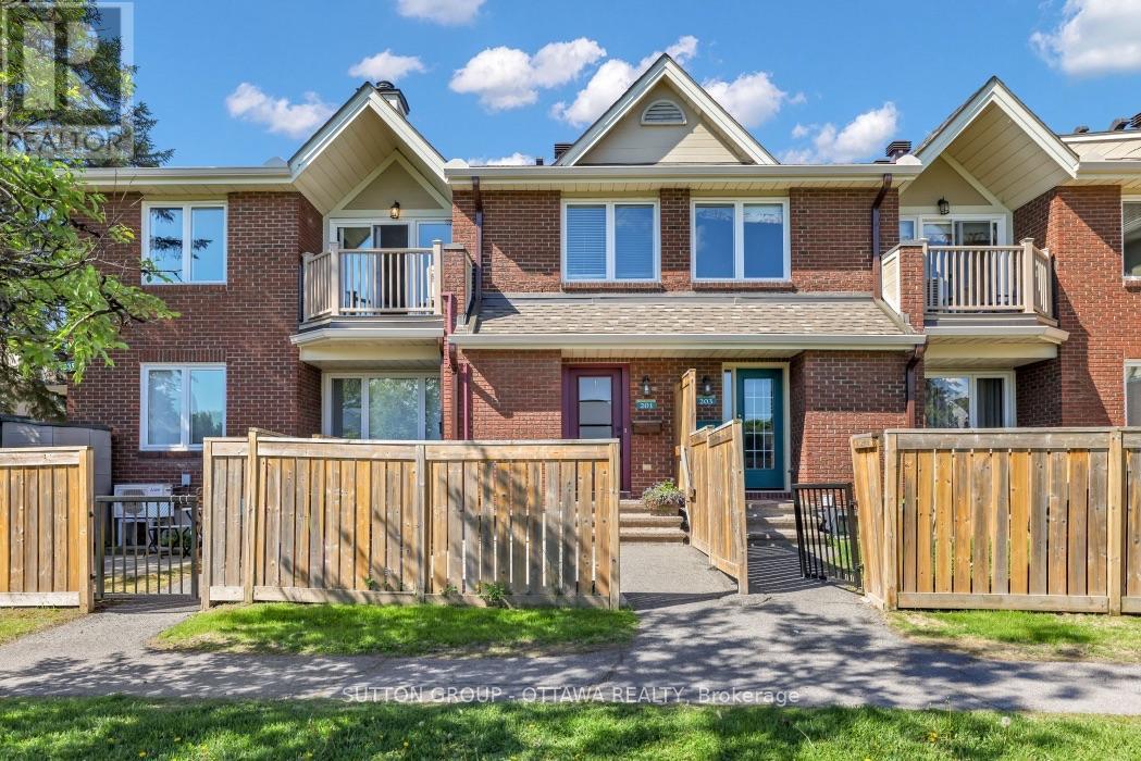 201 - 1835 Marsala Crescent Property Photo 2