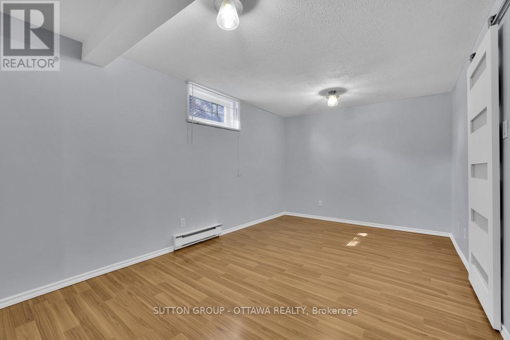 201 - 1835 Marsala Crescent Property Photo 33