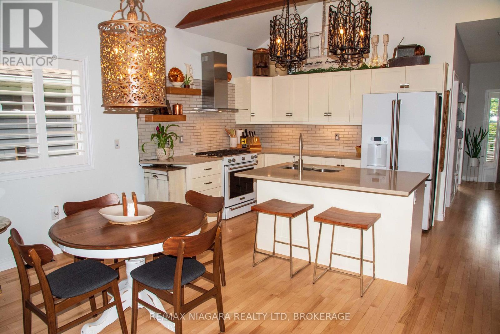 436 Ridgeway Road Property Photo 8