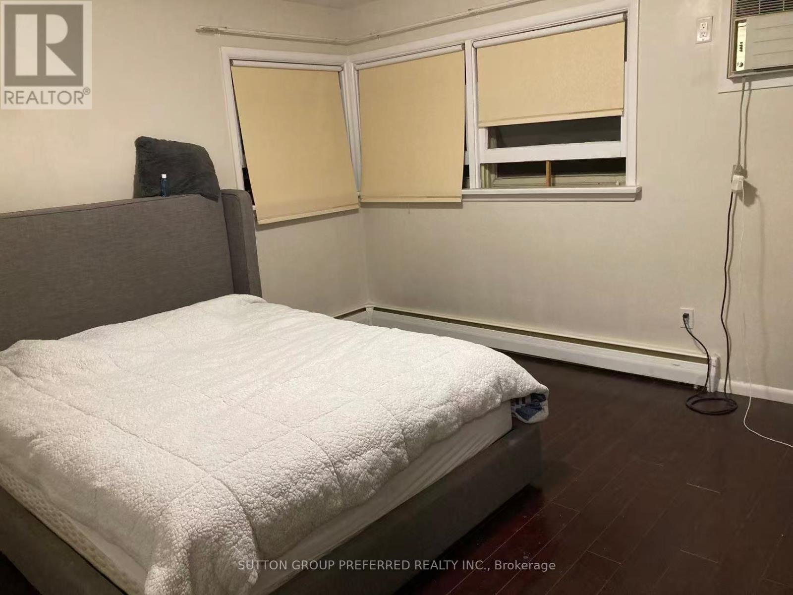 2 Ruskin Court Property Photo 12