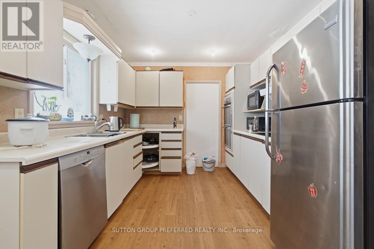 2 Ruskin Court Property Photo 15