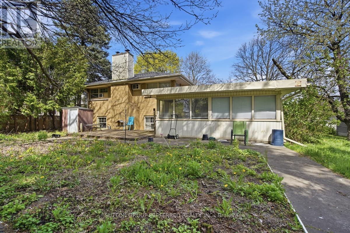2 Ruskin Court Property Photo 35
