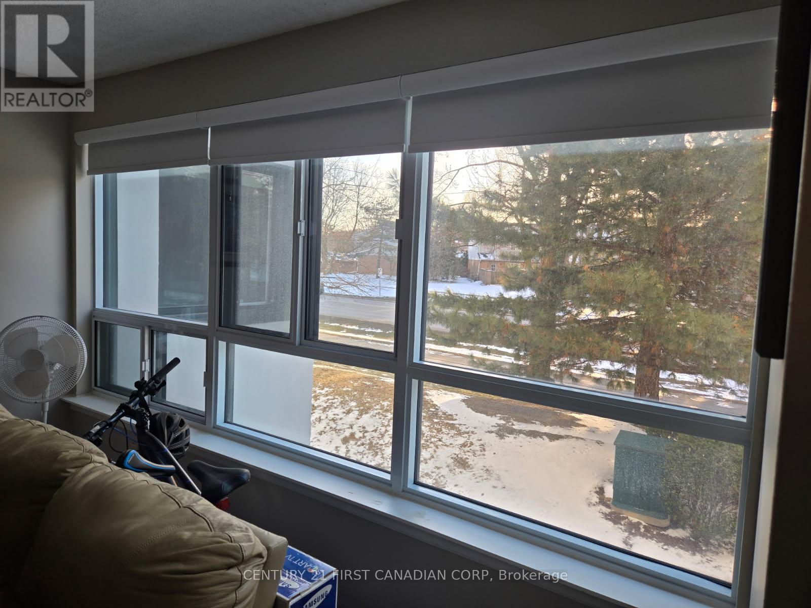 207 - 600 Grenfell Drive Property Photo 10