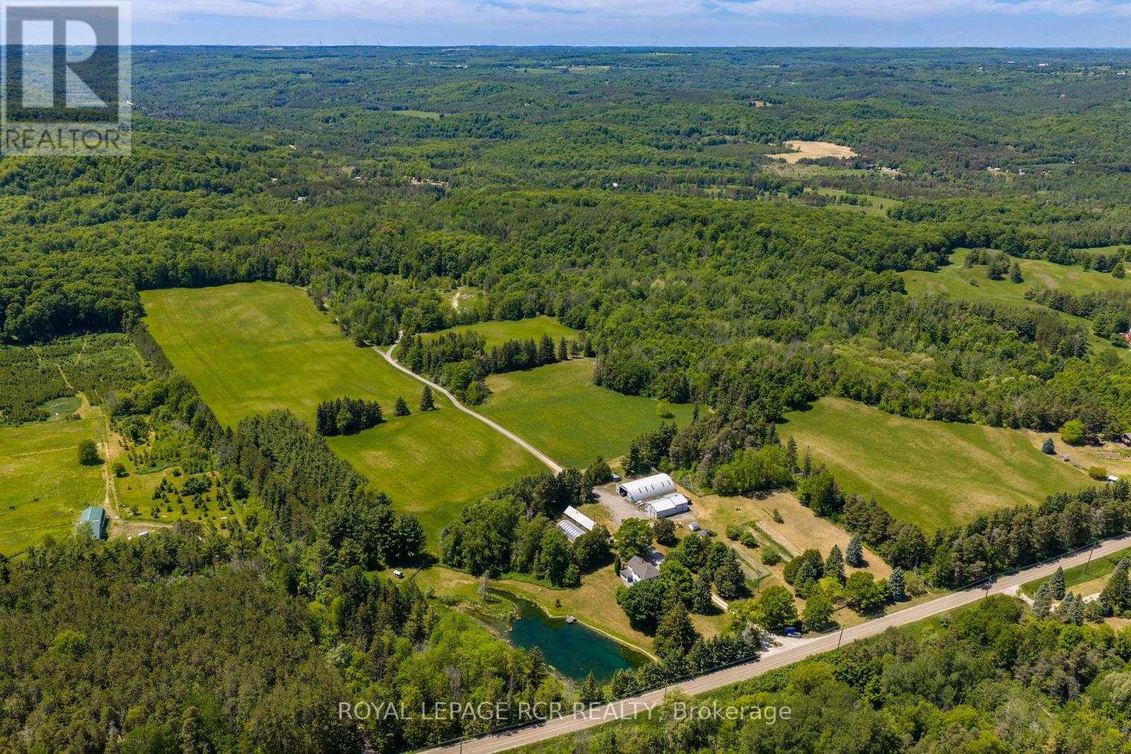 953450 7th Line Property Photo 31