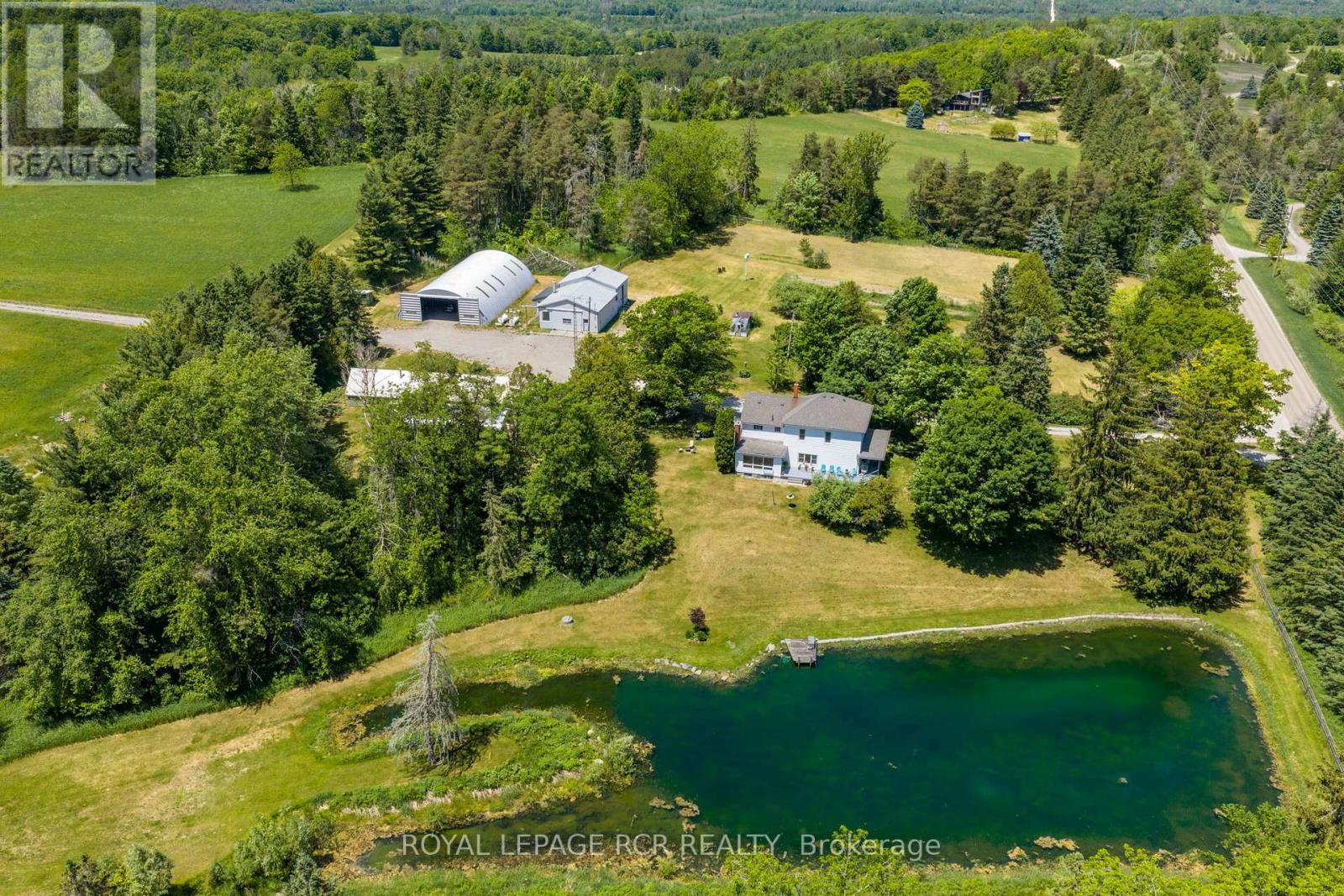 953450 7th Line Property Photo 37