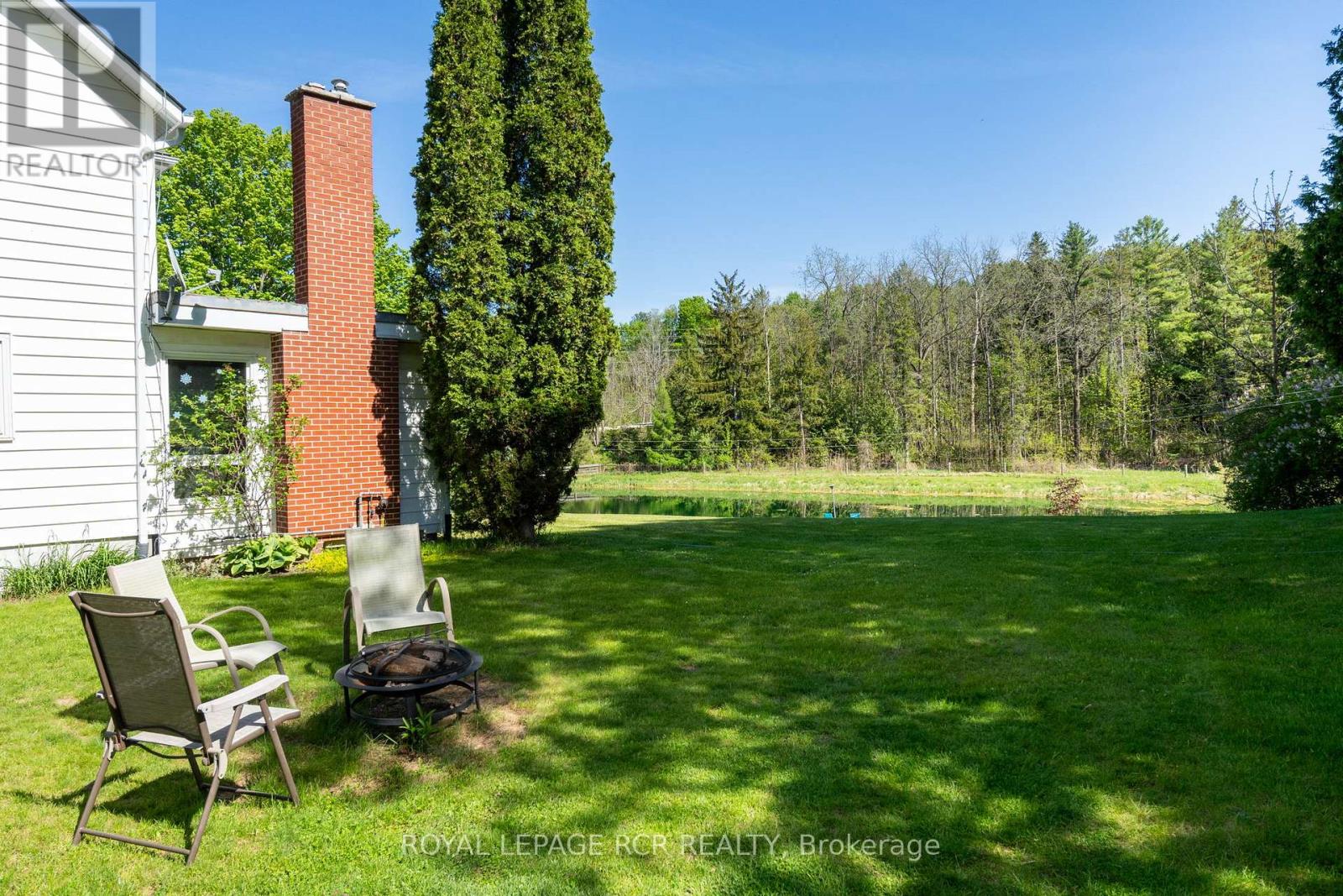 953450 7th Line Property Photo 40