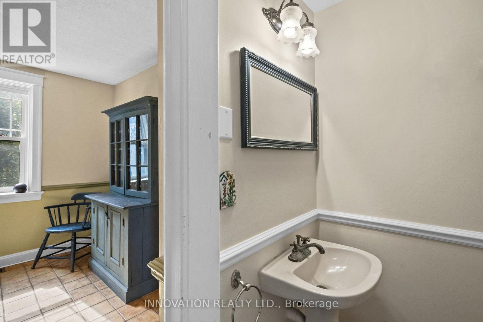 3133 Woodkilton Road Property Photo 14