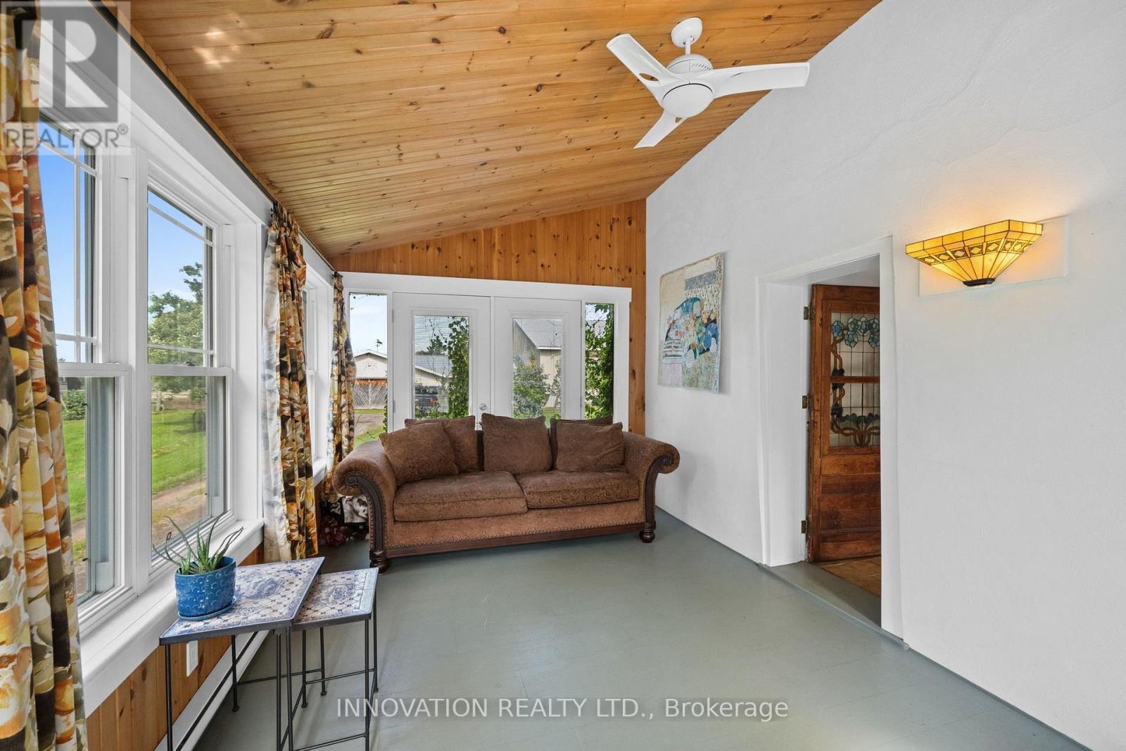 3133 Woodkilton Road Property Photo 16
