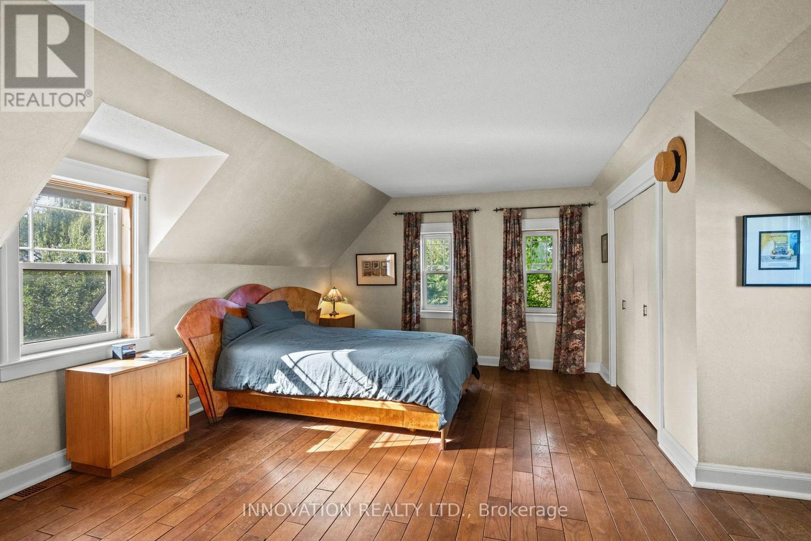 3133 Woodkilton Road Property Photo 17