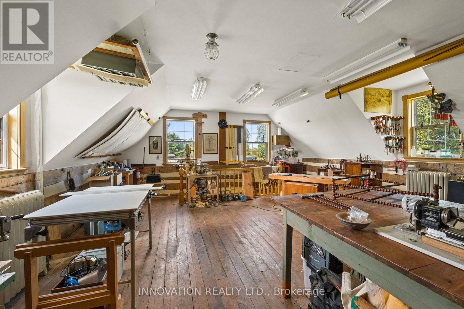 3133 Woodkilton Road Property Photo 28