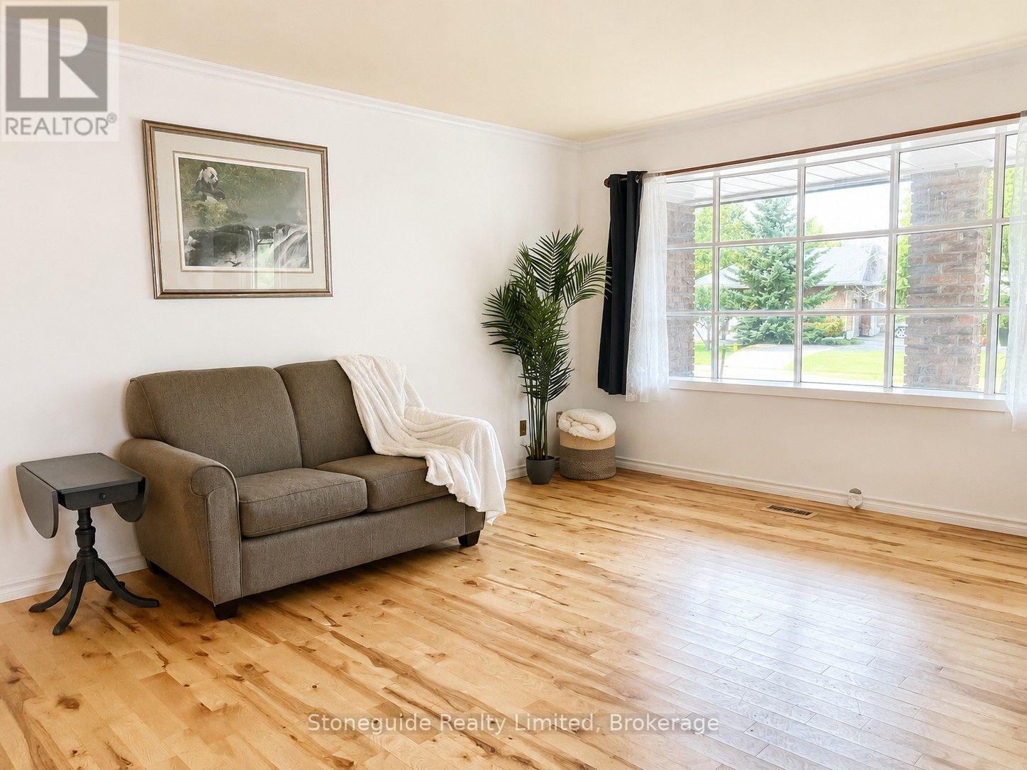 1139 Danita Boulevard Property Photo 2