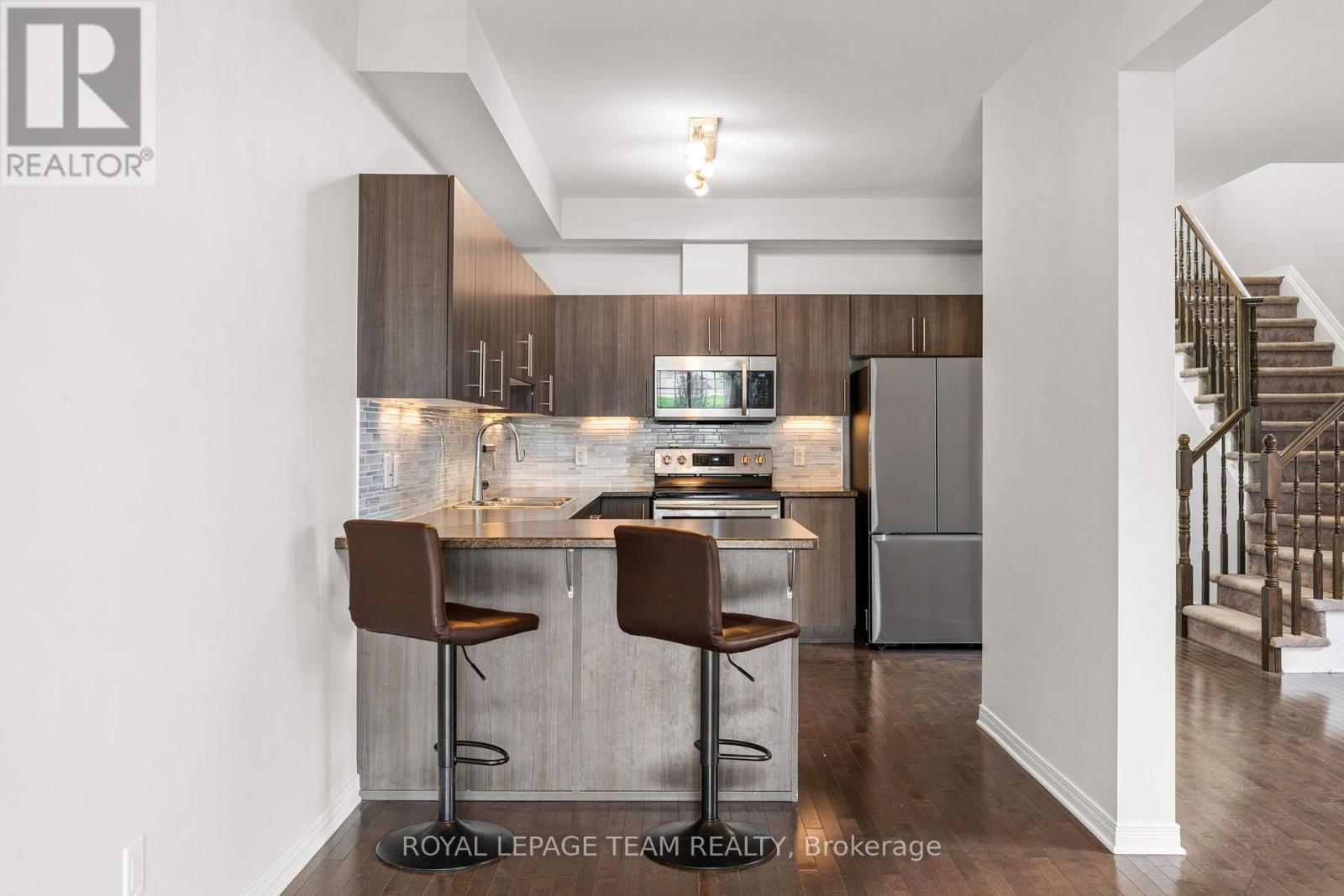 534 Barrick Hill Road Property Photo 8