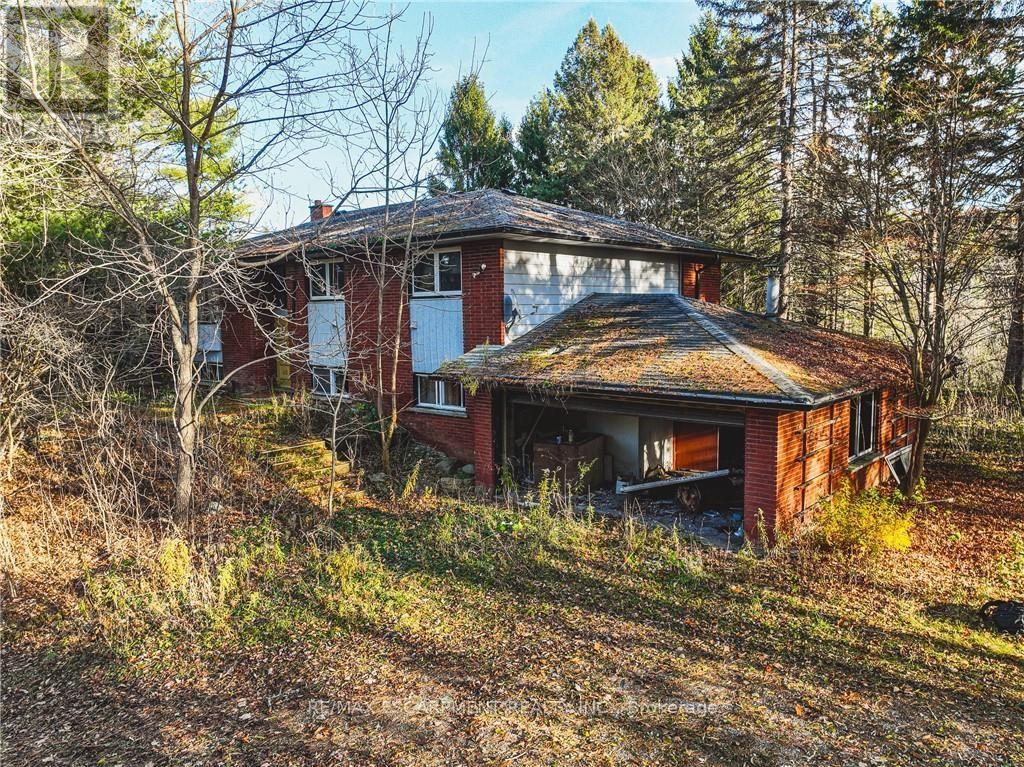 1296 Mineral Springs Road Property Photo 8