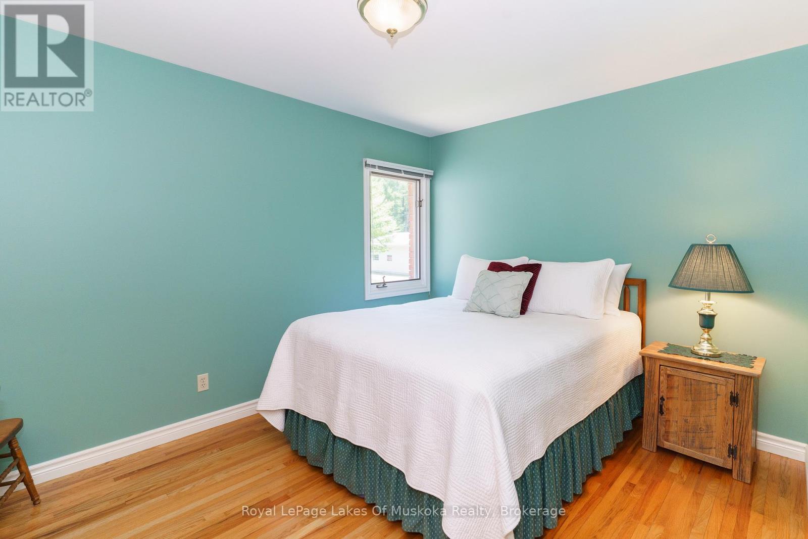 1020 Amelia Crescent Property Photo 15