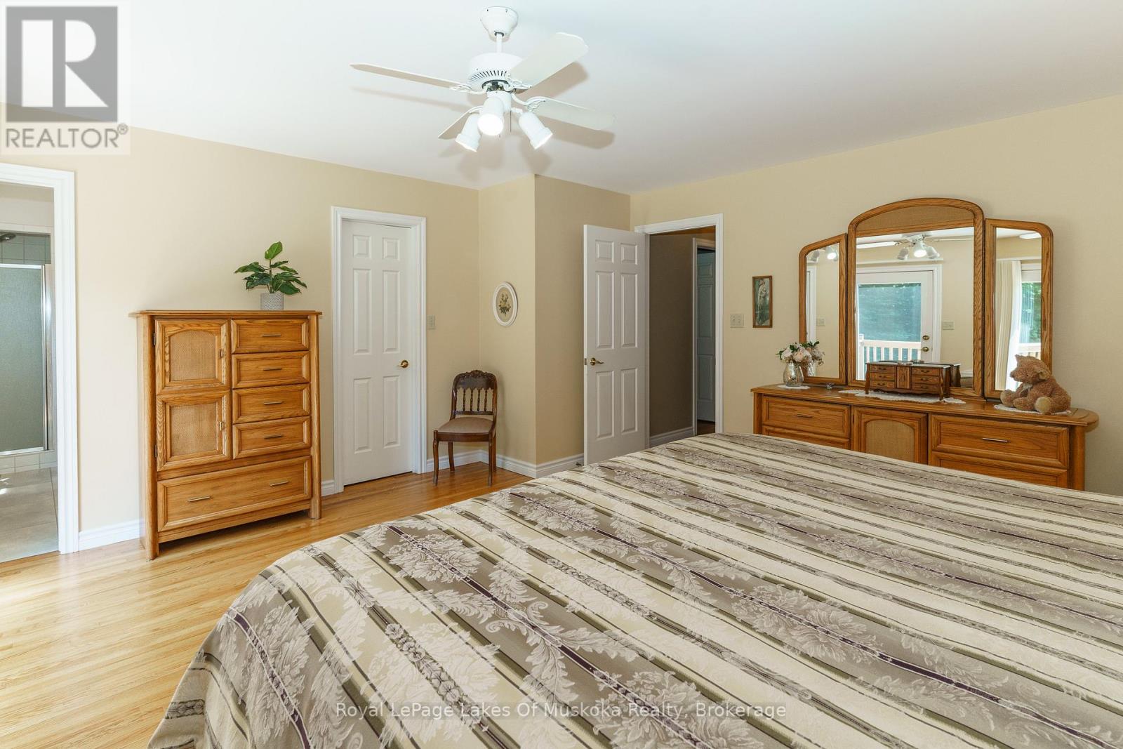 1020 Amelia Crescent Property Photo 19