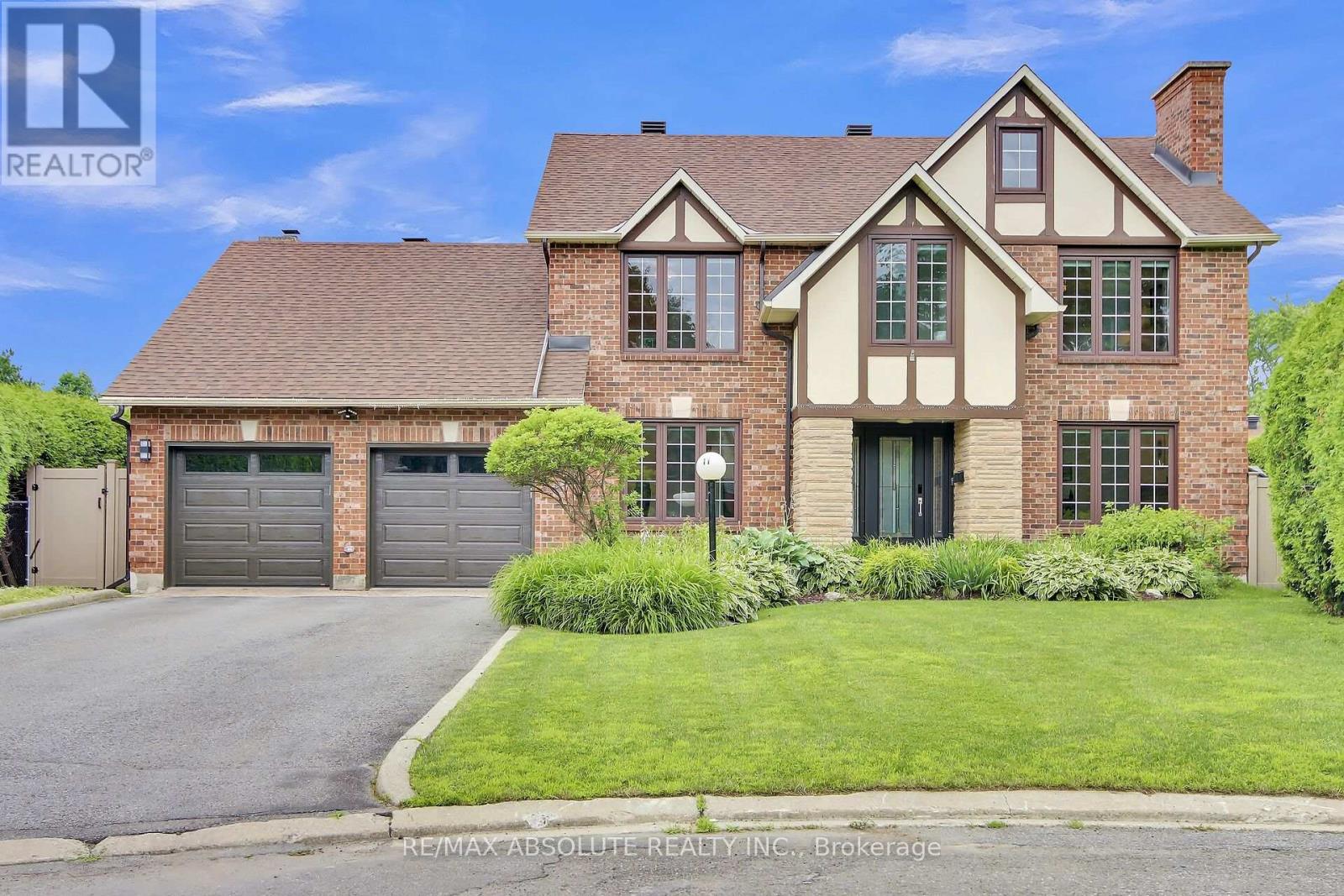11 COBB COURT