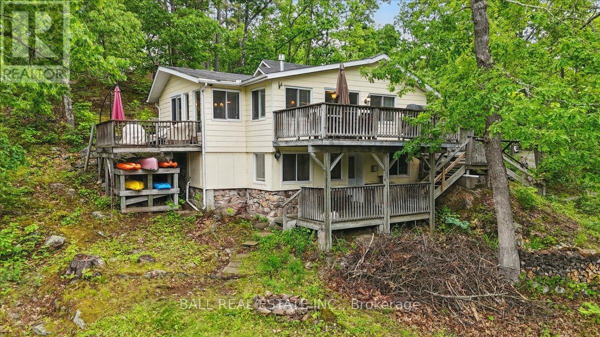3559 Harbour Point Lane Property Photo 4