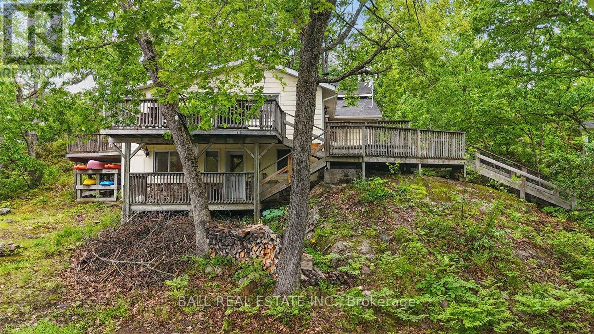 3559 Harbour Point Lane Property Photo 6