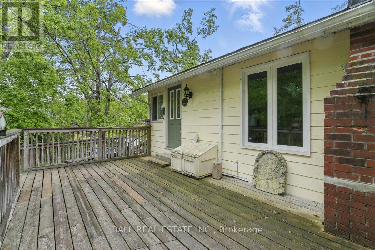 3559 Harbour Point Lane Property Photo 13