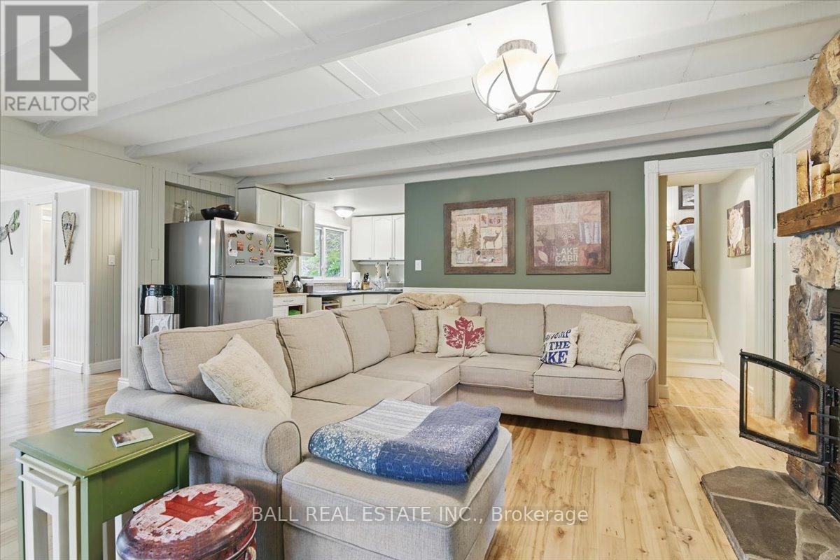 3559 Harbour Point Lane Property Photo 20