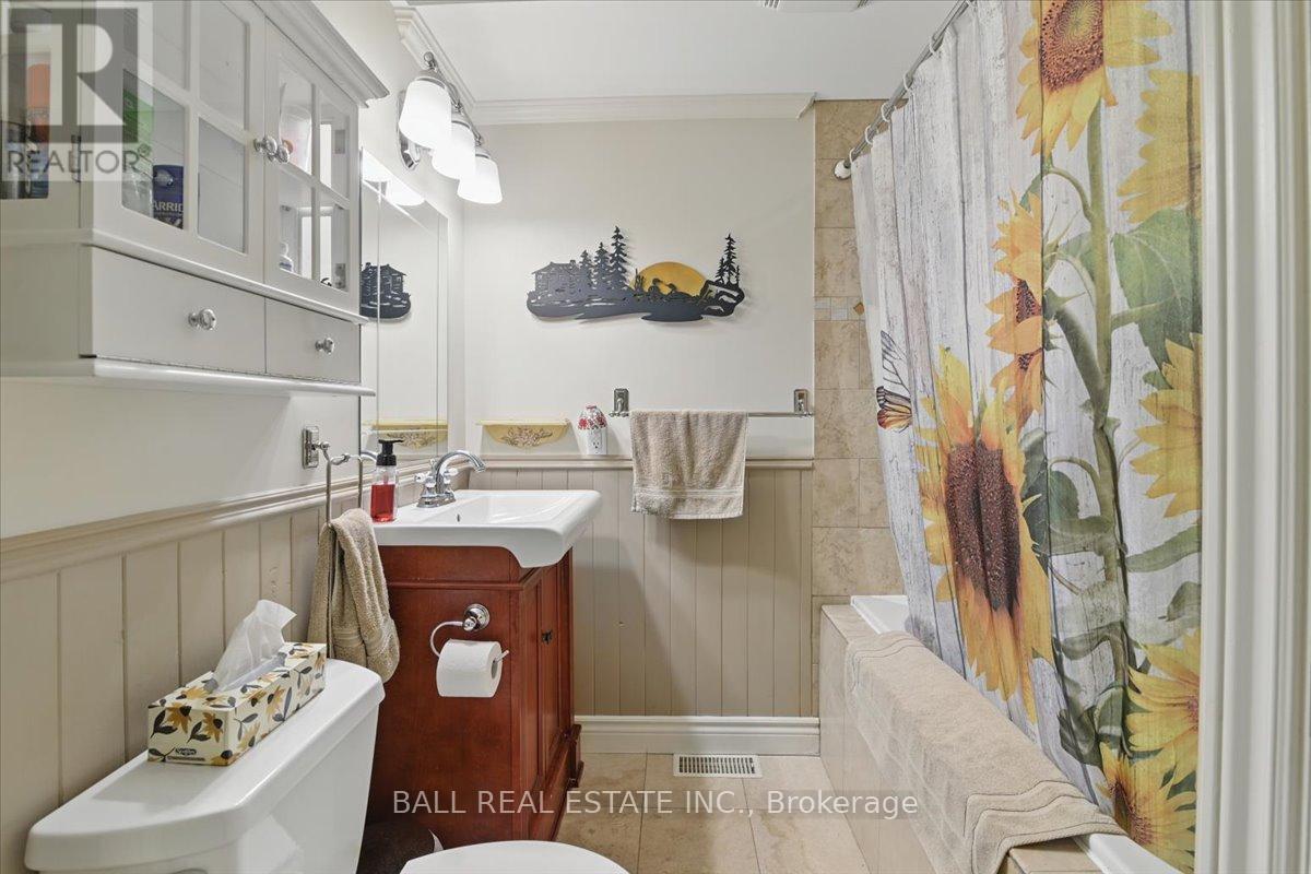 3559 Harbour Point Lane Property Photo 31